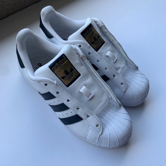 adidas superstar size 4.5